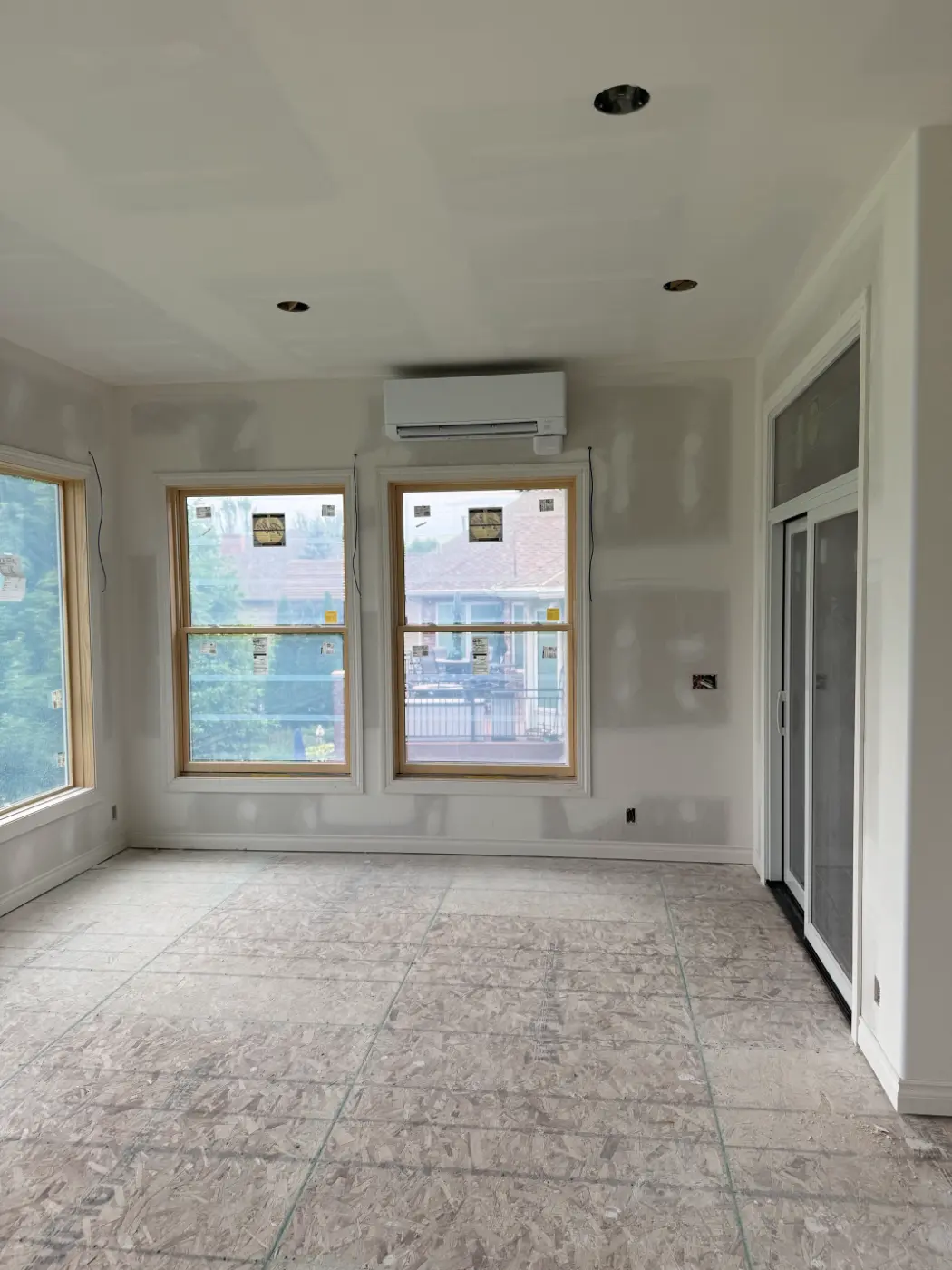 4 Seasons Addition, interior photo 3
