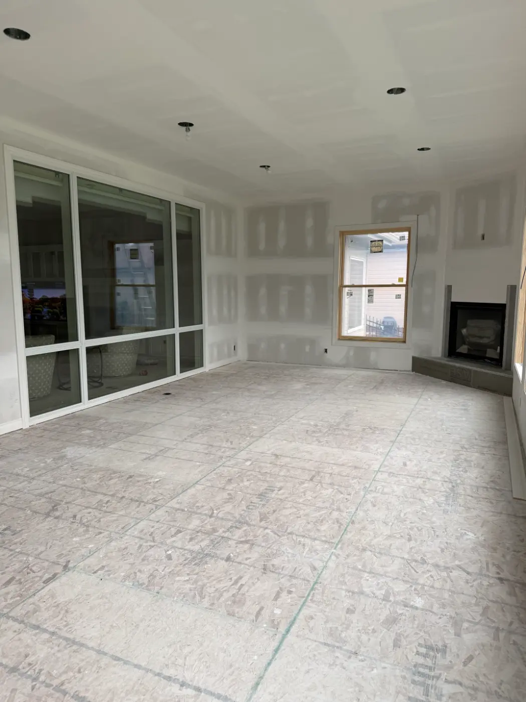 4 Seasons Addition, interior photo 1