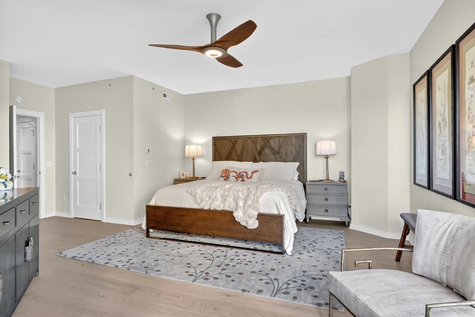 Midtown Crossing Condo Remodel, photo 7