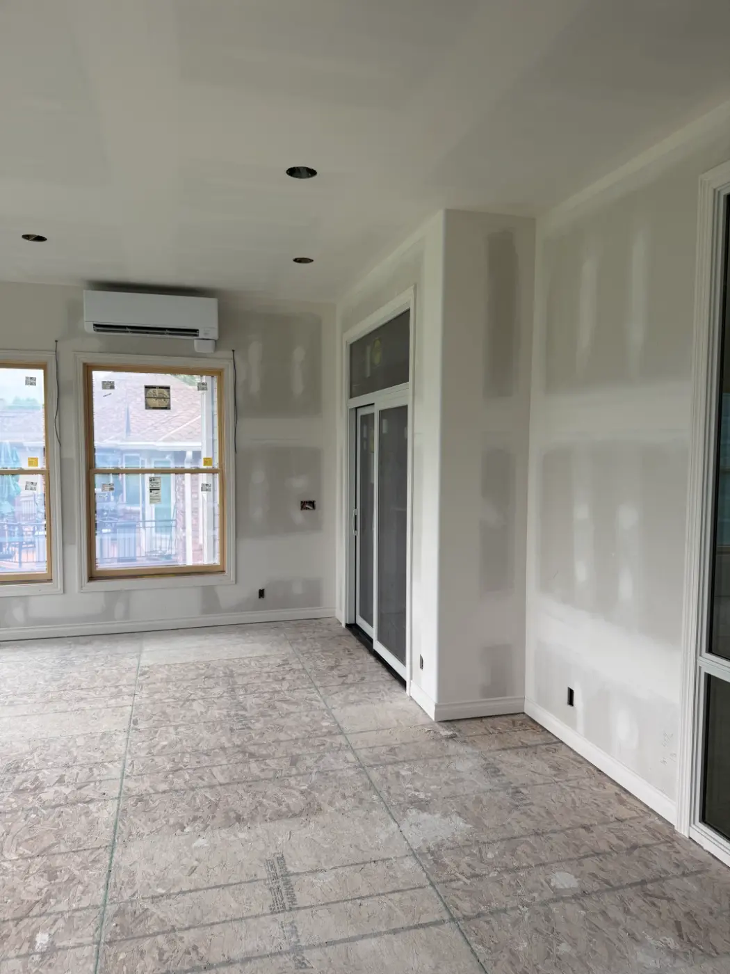 4 Seasons Addition, interior photo 2
