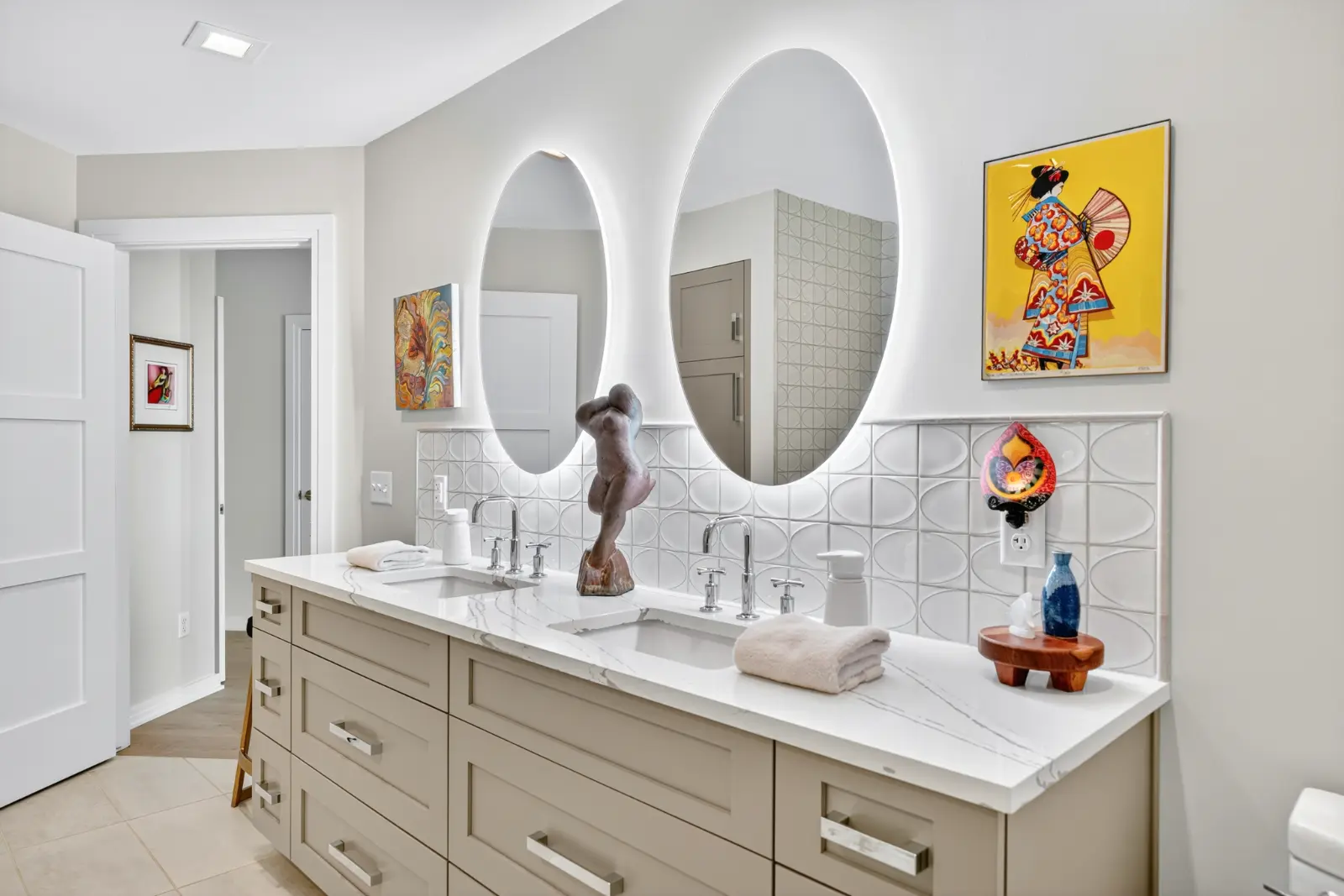 Midtown Crossing Condo Remodel, photo 10