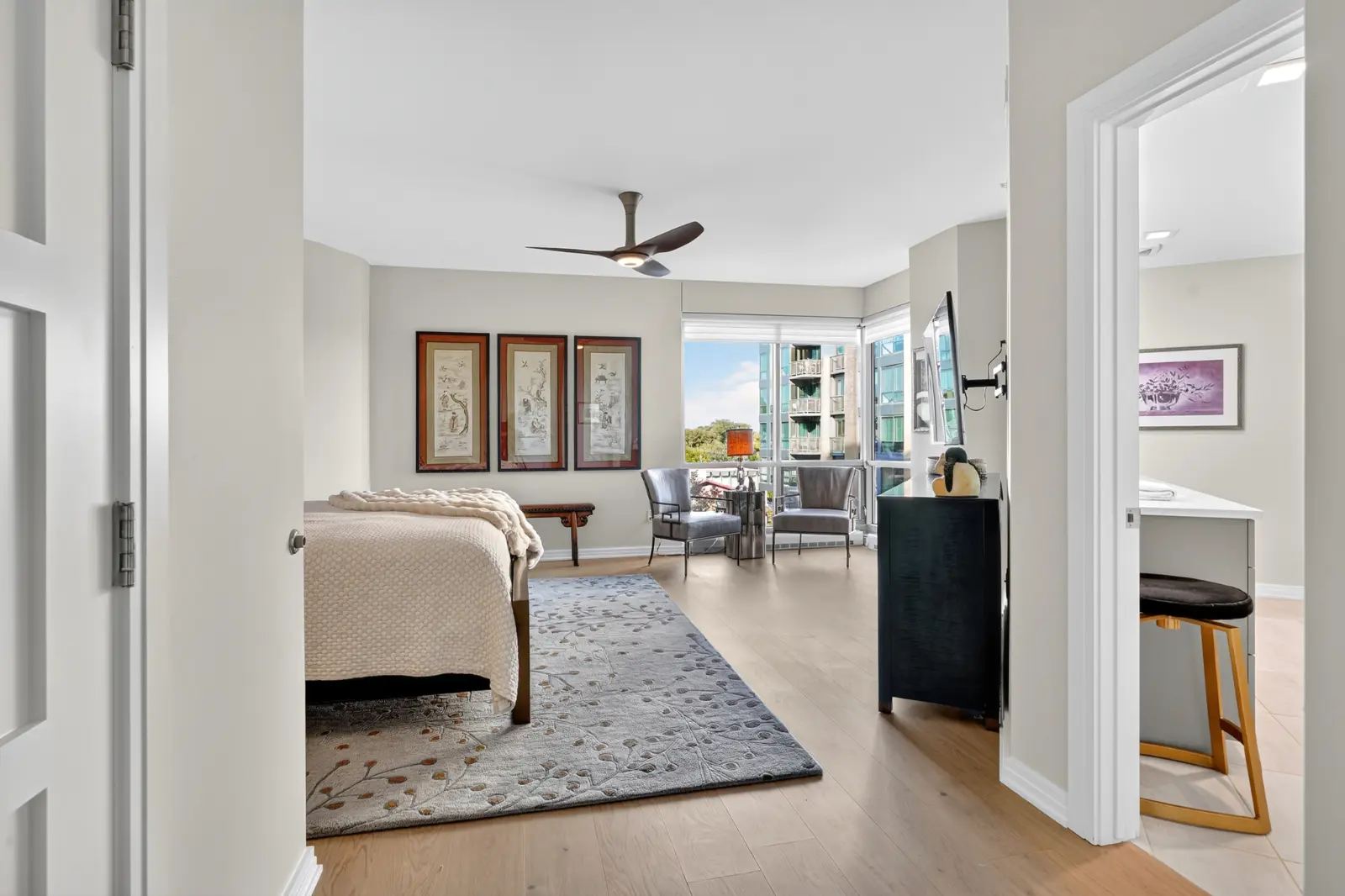Midtown Crossing Condo Remodel, photo 6