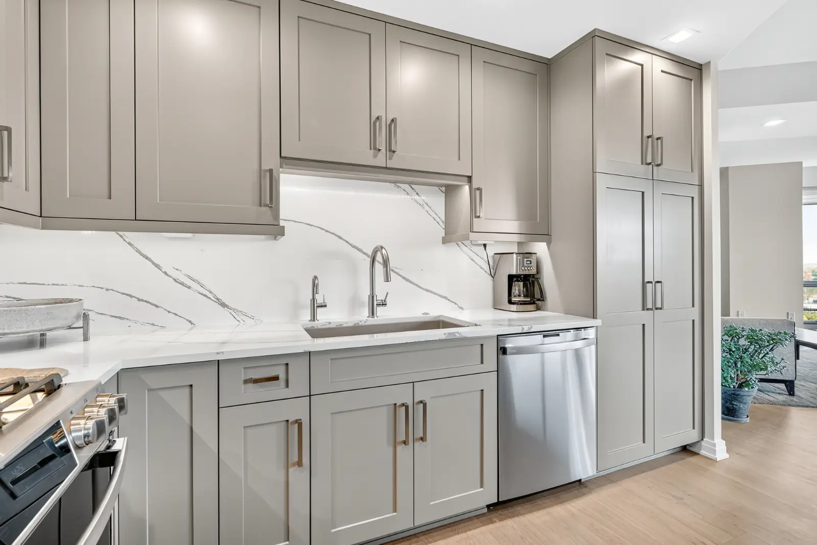 Midtown Crossing Condo Remodel, photo 19